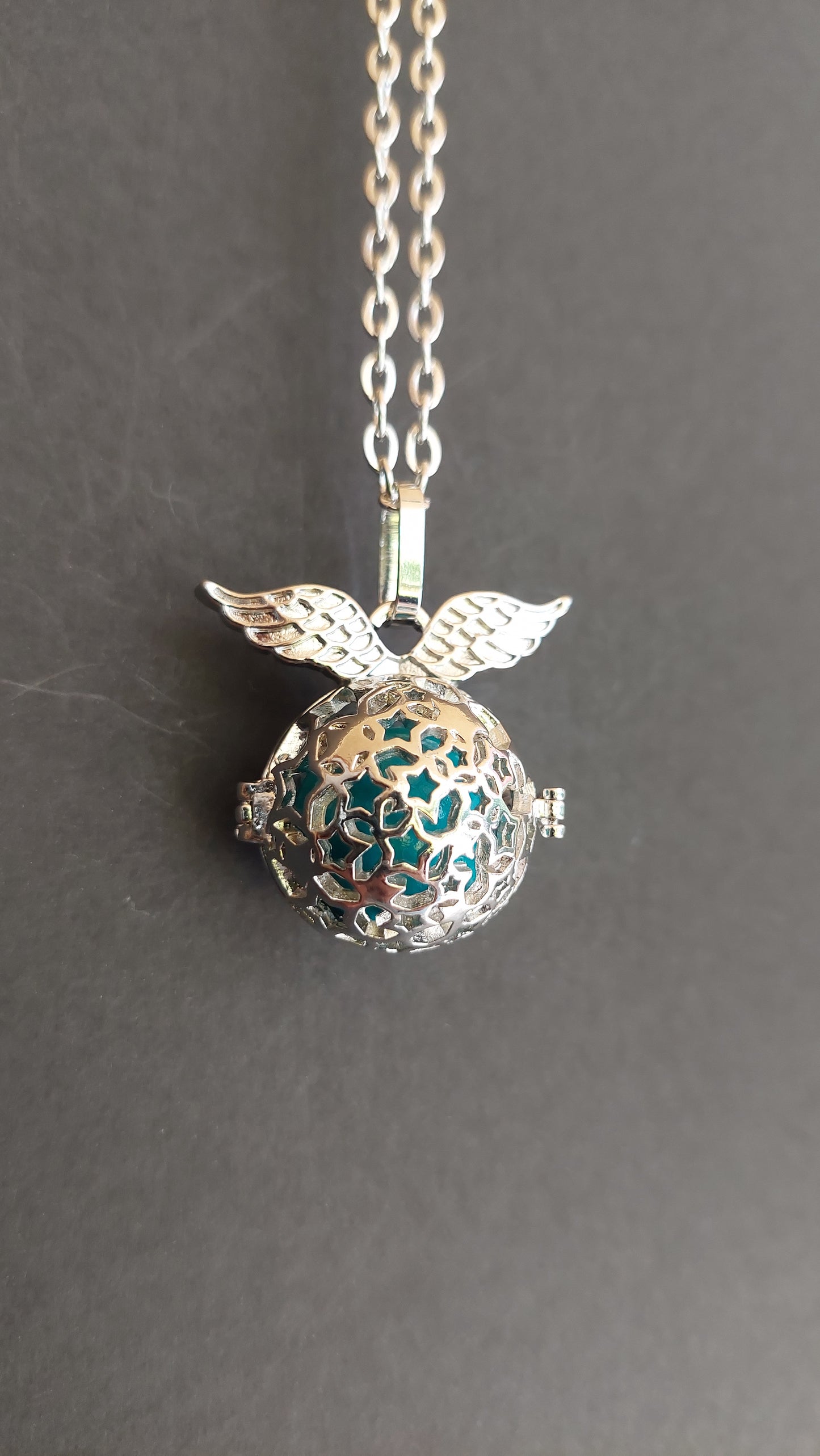 Llamador de Ángeles / Esfera con Estrellas y Alas Azul Indigo