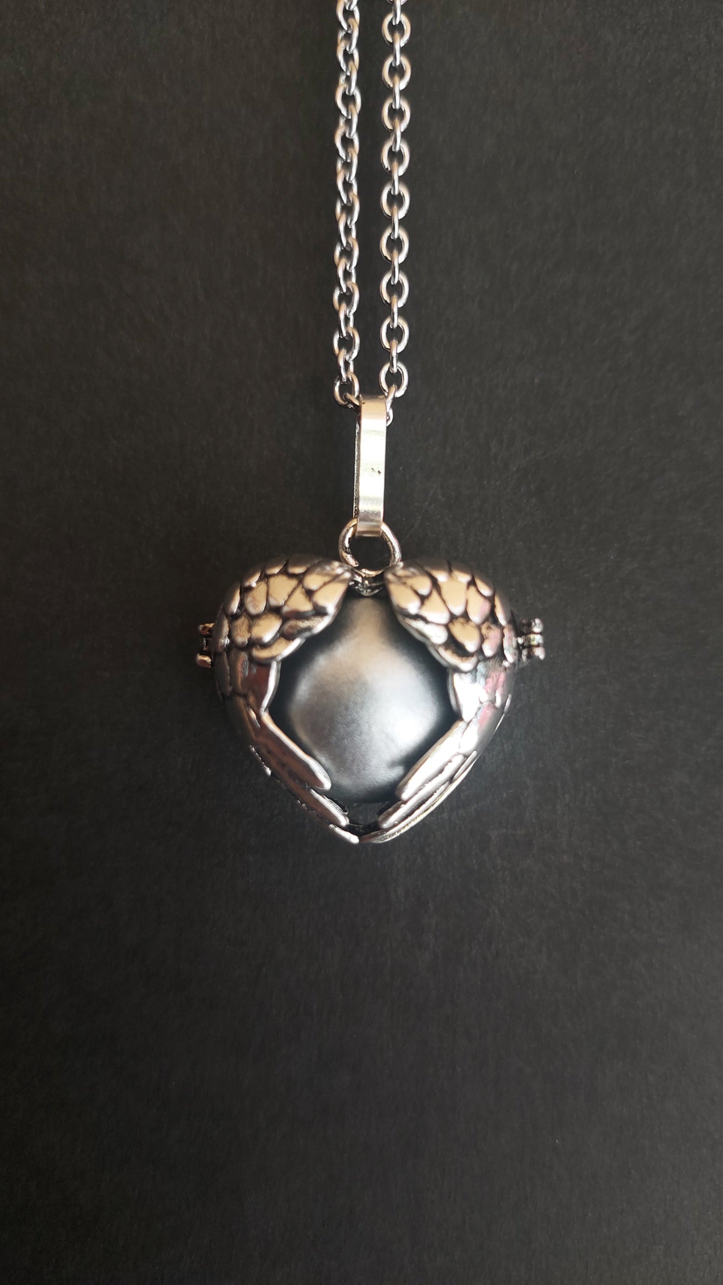 Llamador de Ángeles / Alas con Cascabel Plateado