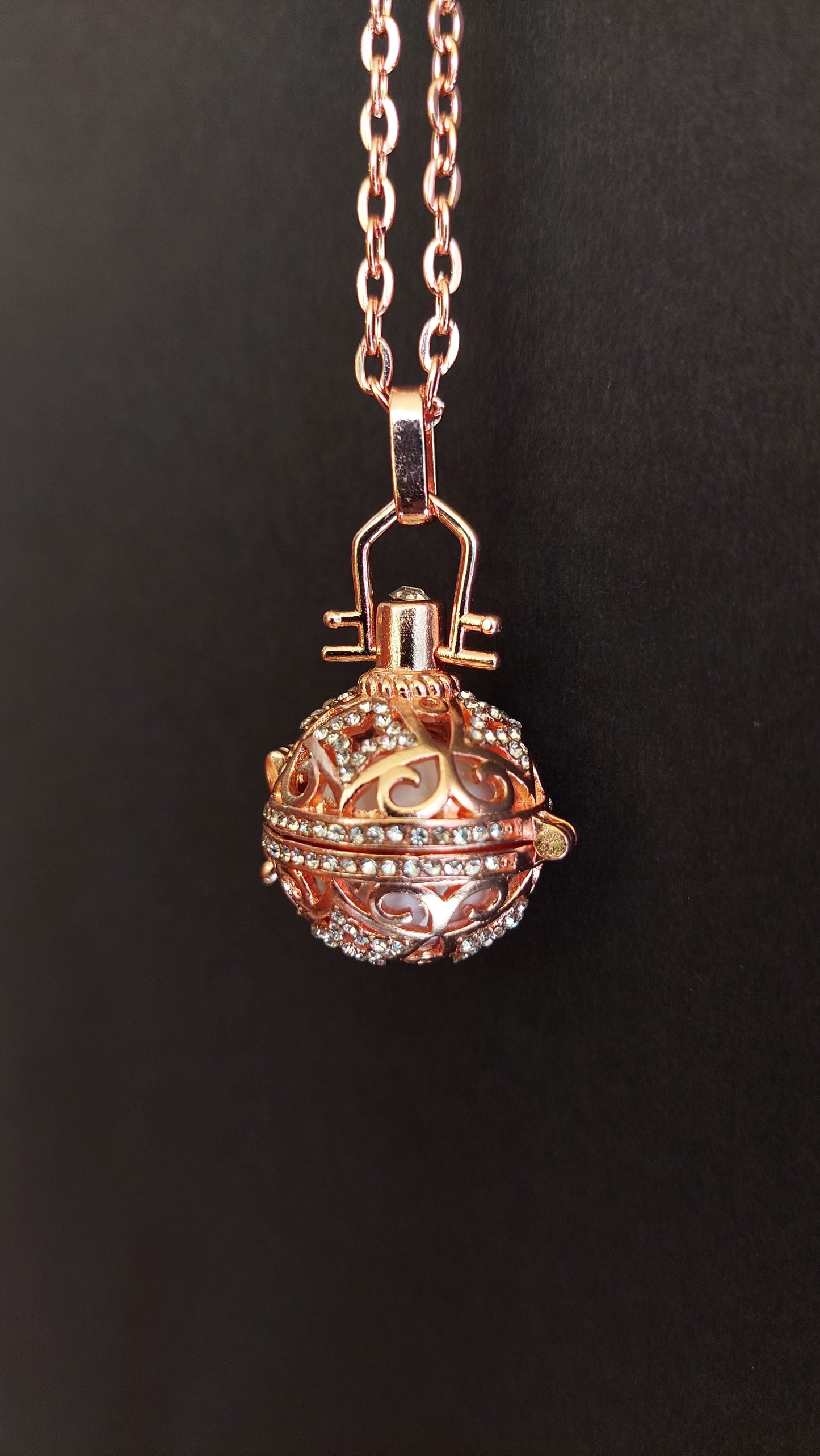 Llamador de Ángeles / Esfera ORO ROSA con Orlas y Brillantes Blanco