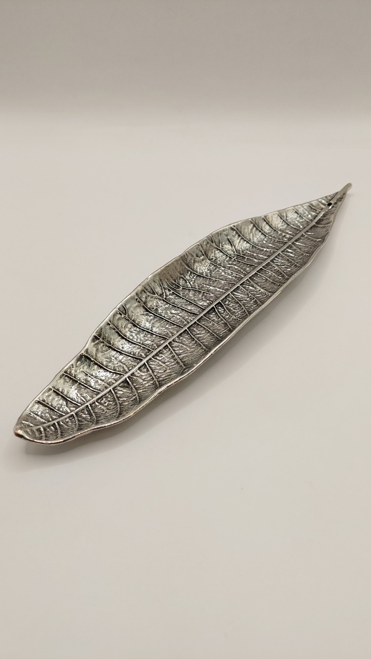 Porta Incienso Hoja Metálica mod3 (plateada)