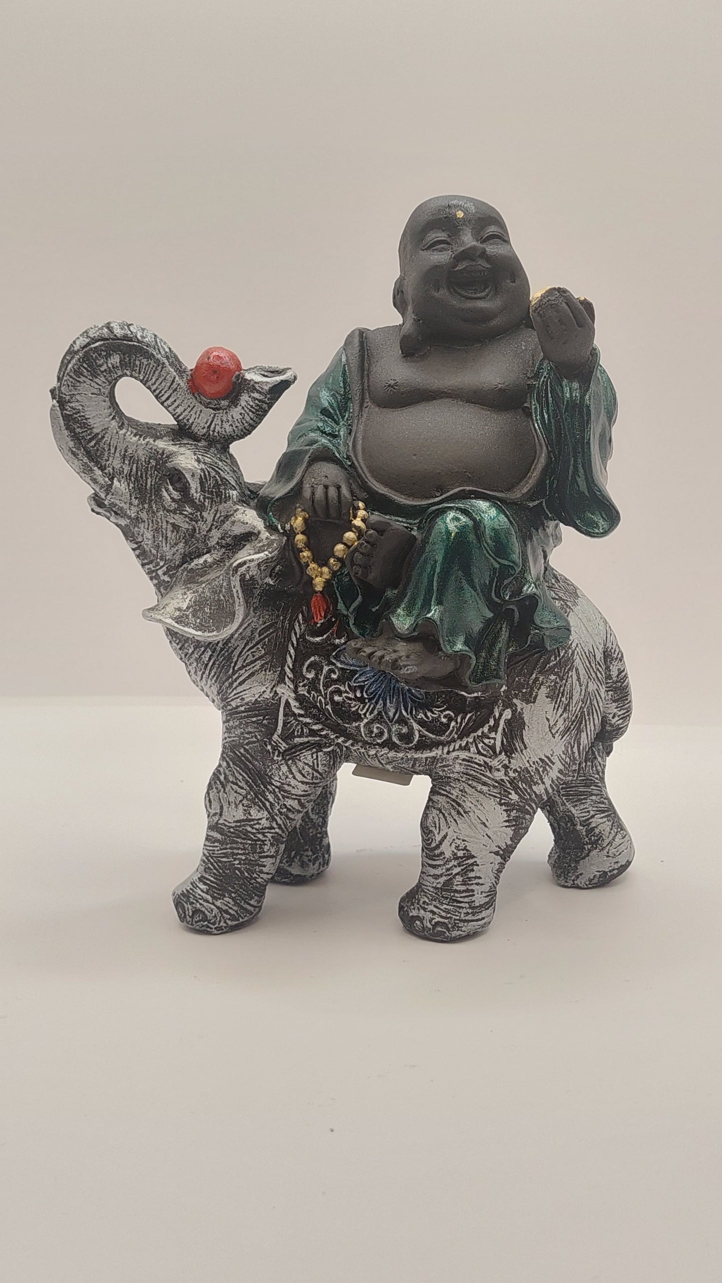 Buda Hotei sobre Elefante