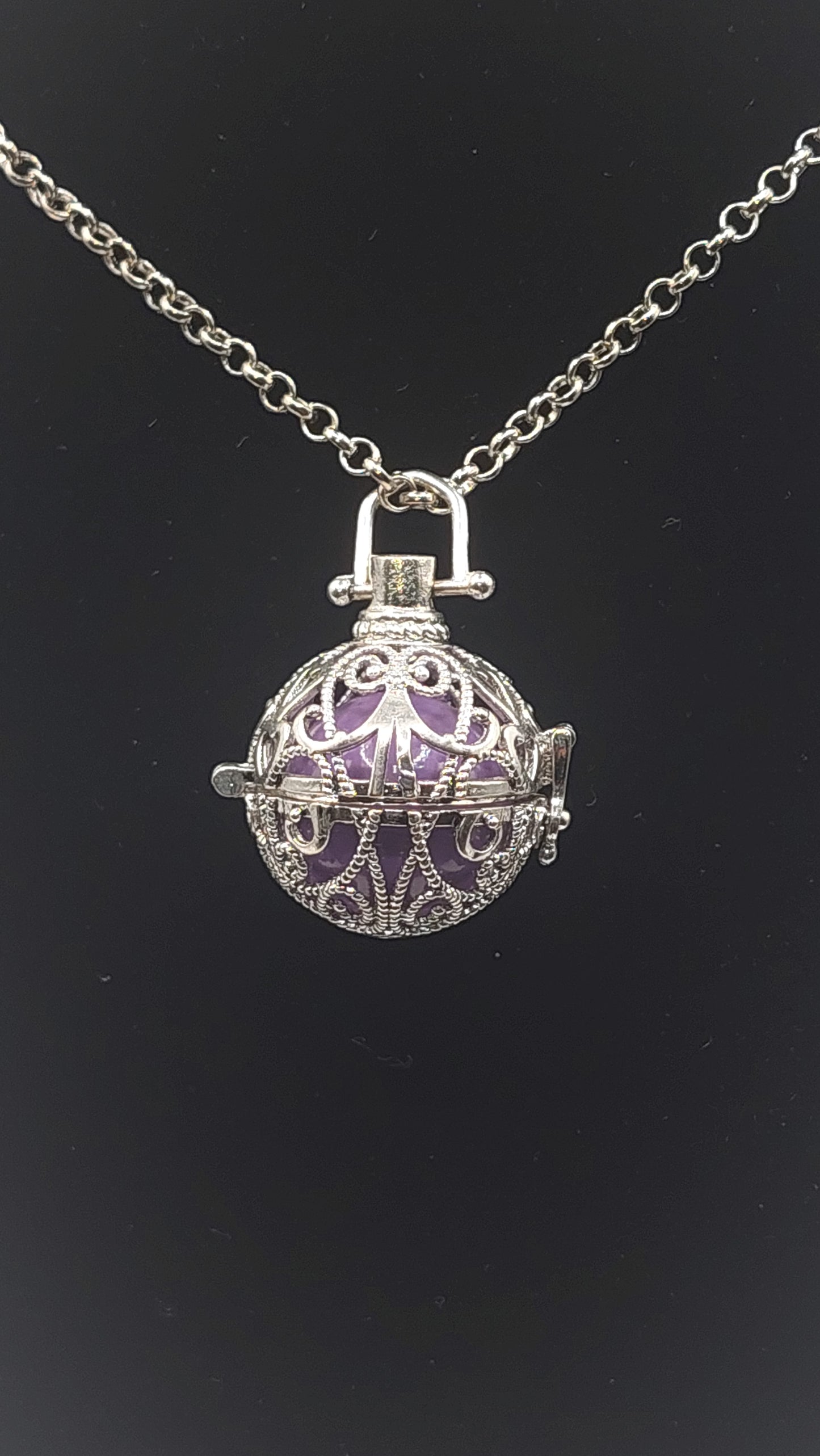 Llamador de Ángeles / Esfera con Arabescos Morado