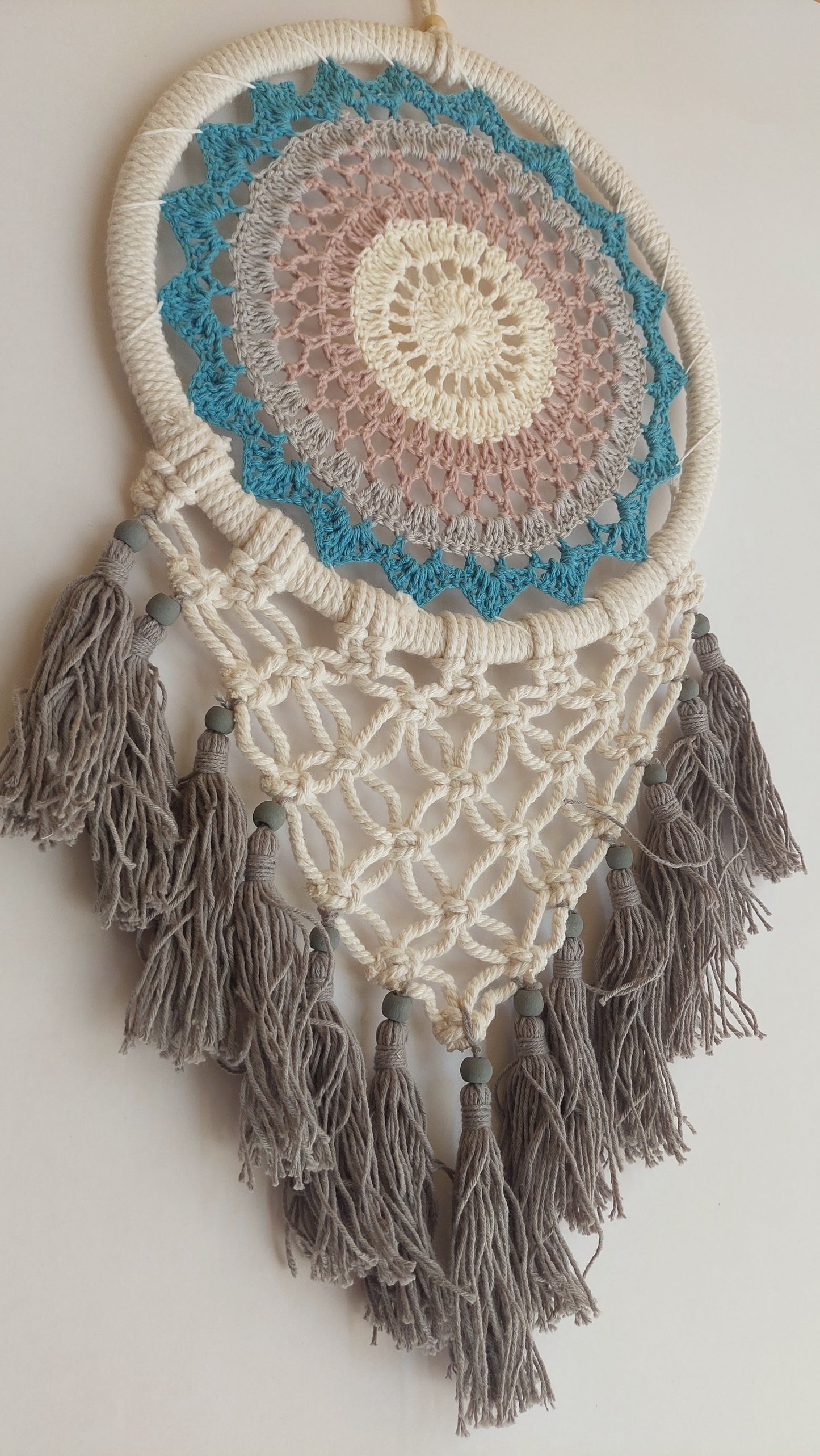 Atrapasueños Tejido y Macrame (blanco y gris) 2