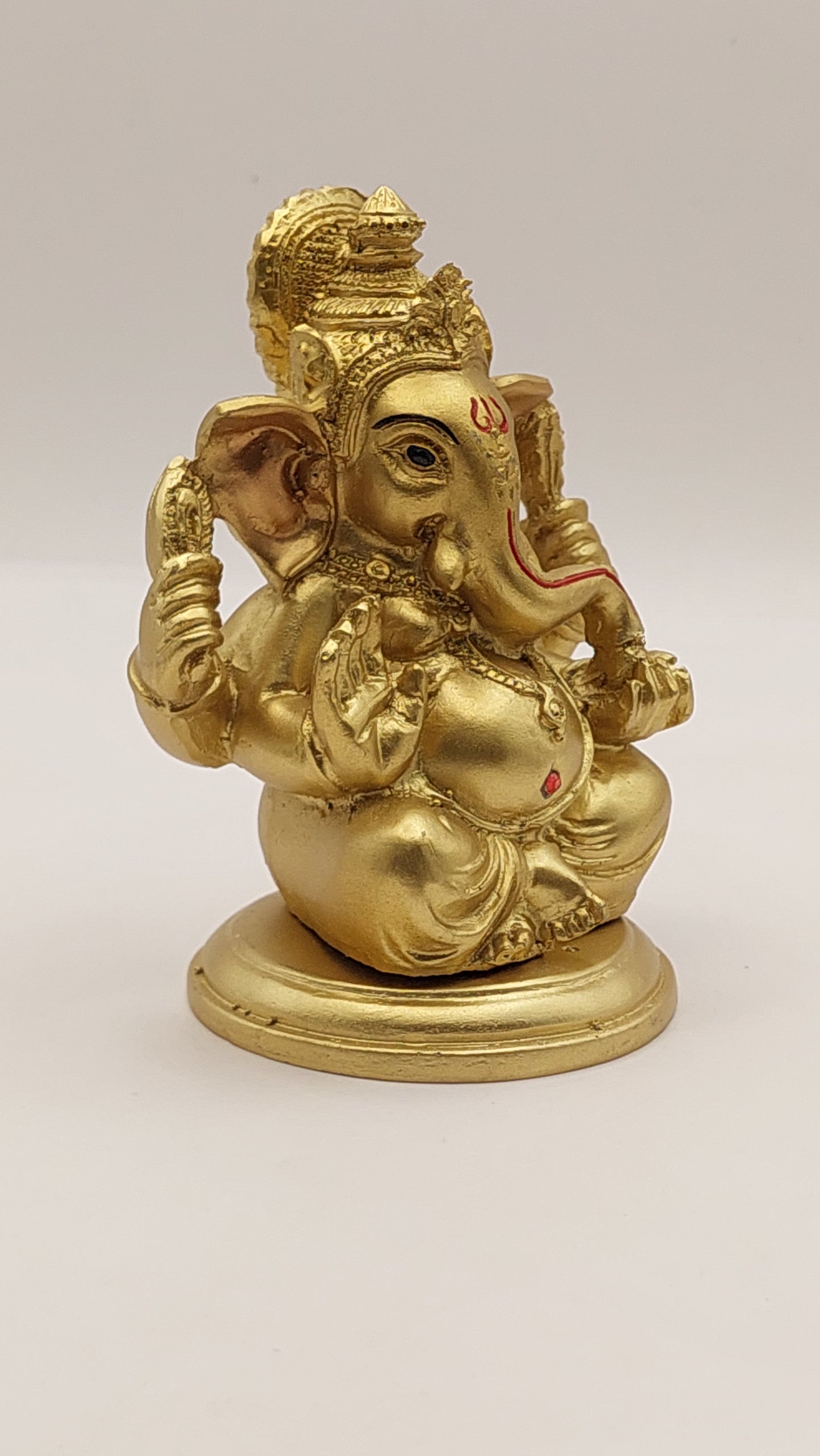 Ganesha Dorado pequeño (dios hindú)