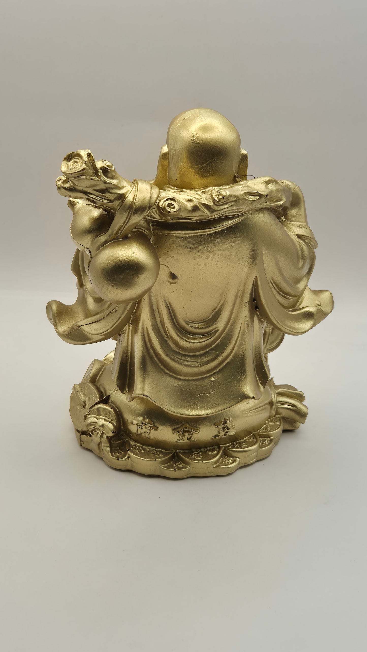 Buda Hotei con monedas (dorado)