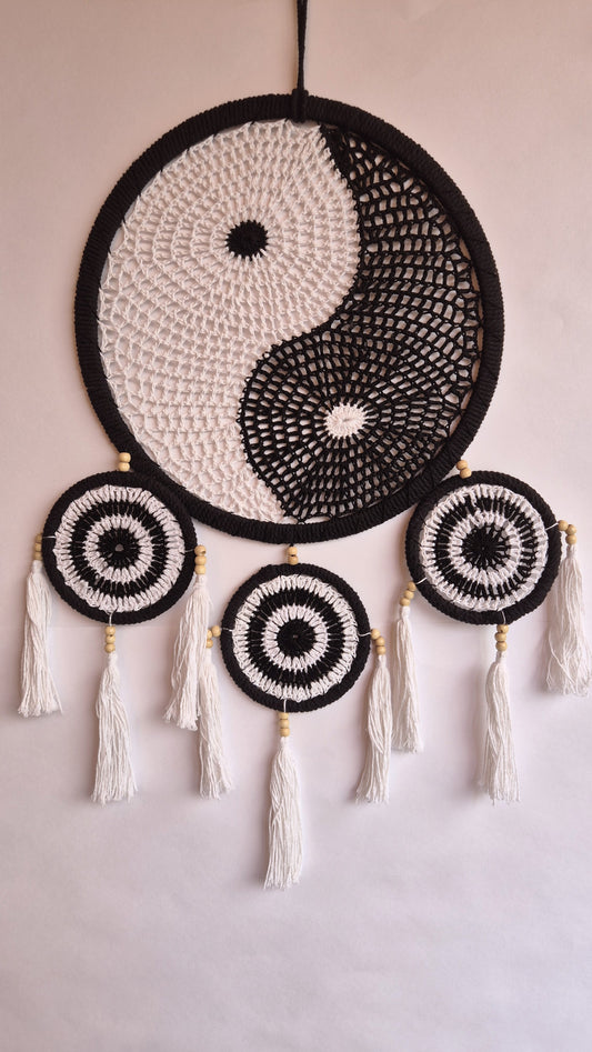 Atrapasueños Feng Shui de 4 Circulos de Macrame MEDIANO 2