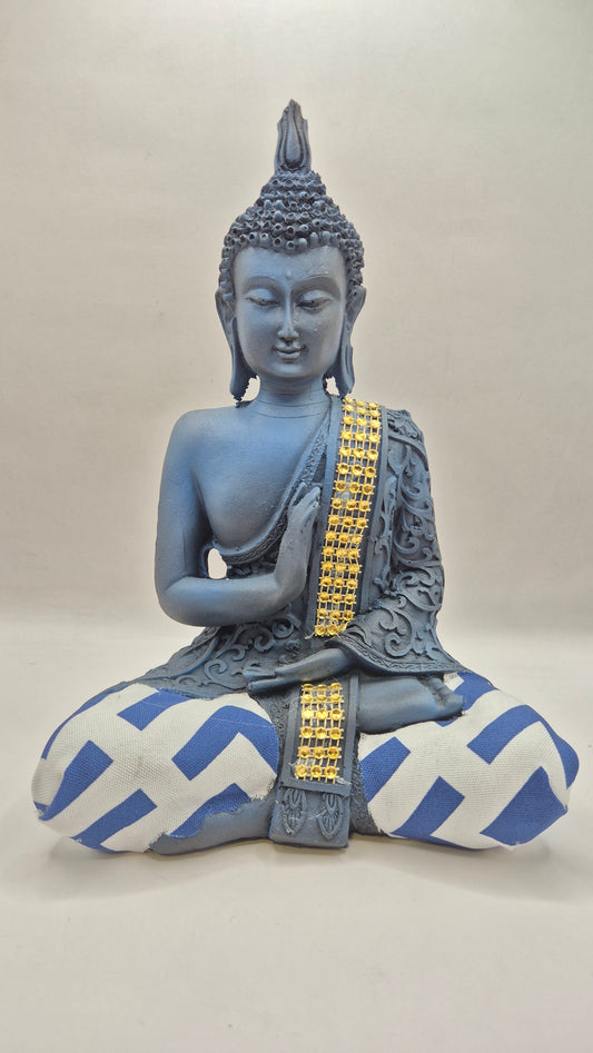Buda Grande con Mano sobre Regazo y Pecho "Mudra abhaya" (azul)
