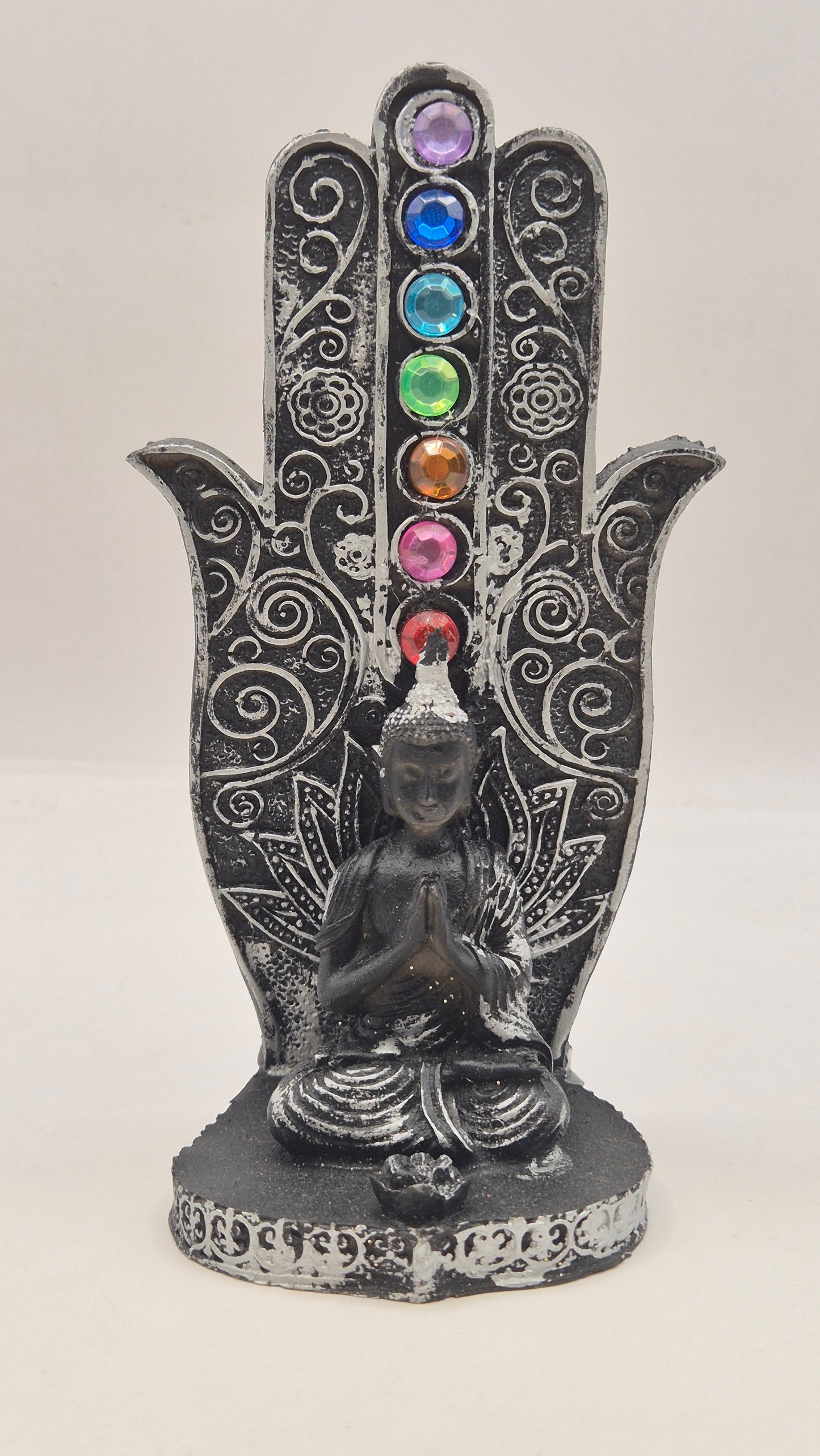 Buda con Manos en Pecho "Mudra Pranan" con Mano de Hamsa (negro)