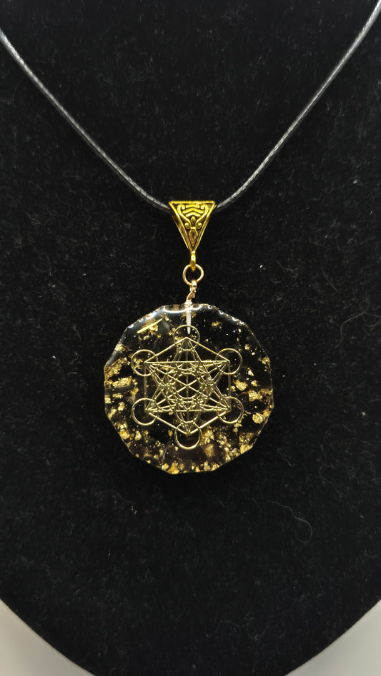 Collar dije Orgonita Cubo de Metatrón (color 2)