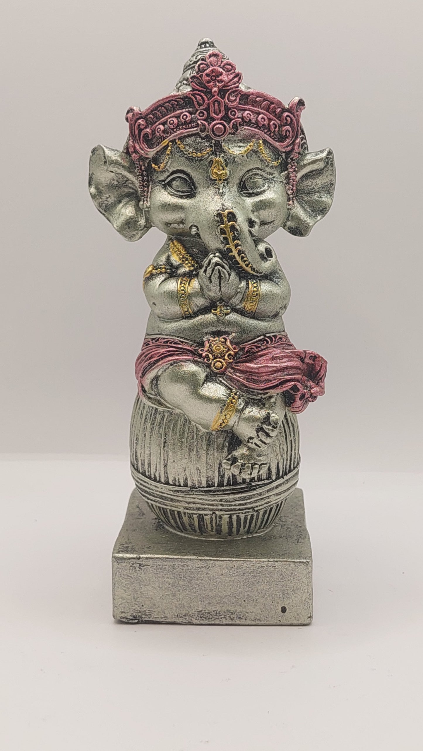 Baby Ganesha (plata y rosa) (dios hindú)