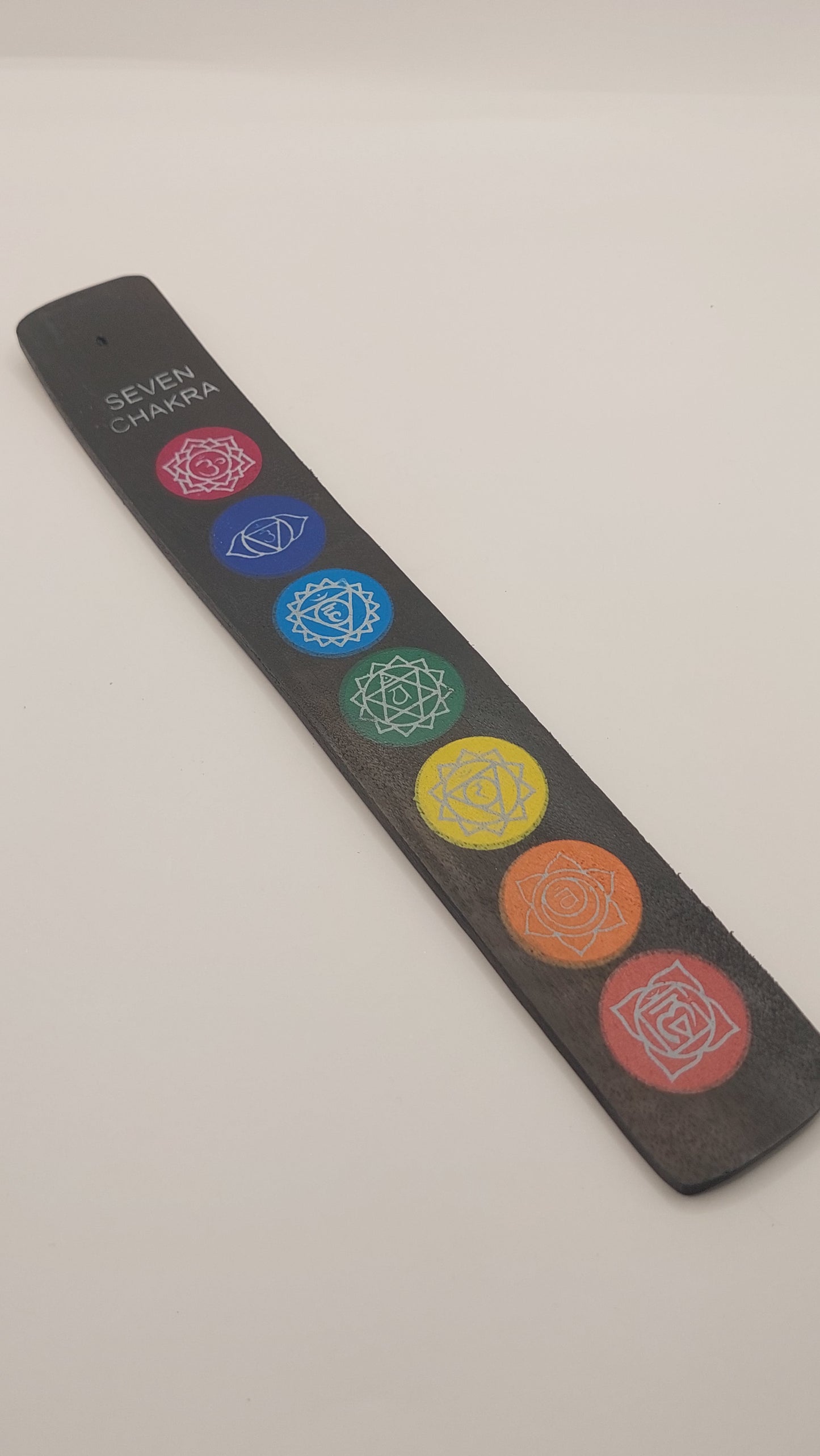 Porta Incienso tablita de madera (7 chakras)