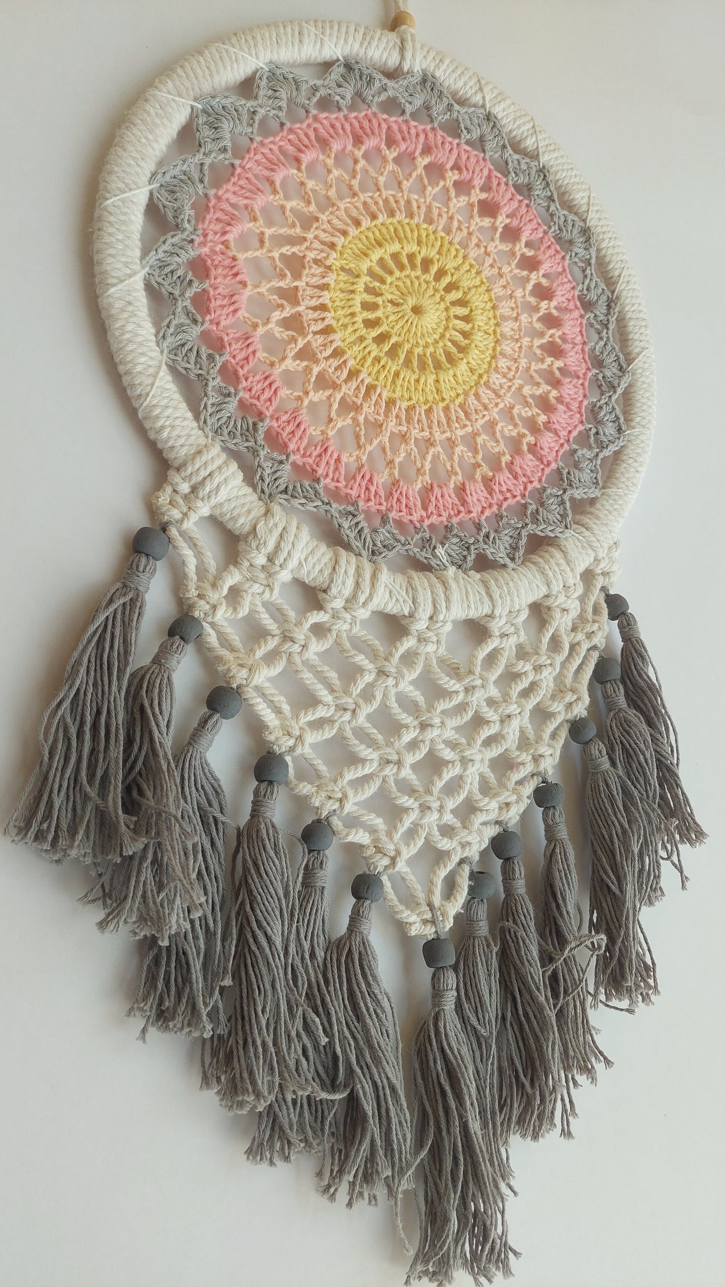 Atrapasueños Tejido y Macrame (blanco y gris) 1