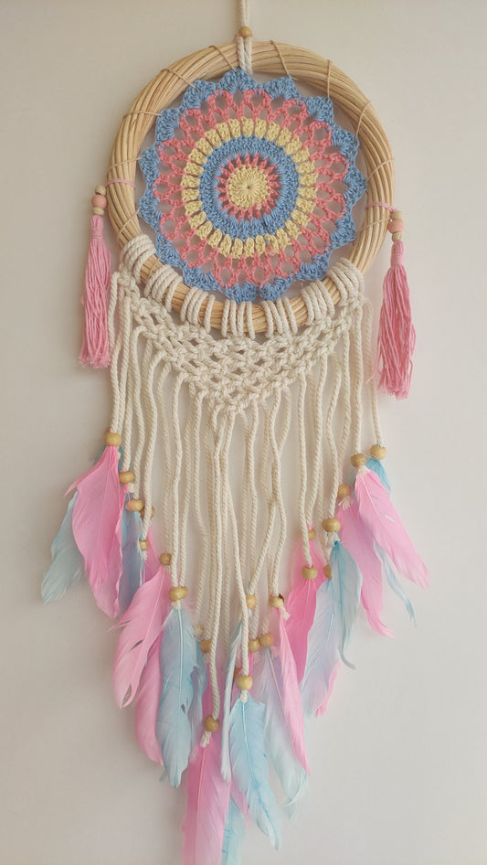 Atrapasueños Aro Bambú Macrame y Plumas (celeste y rosa) 2